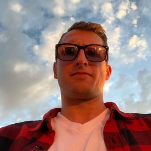 Meet your Posher, Joel